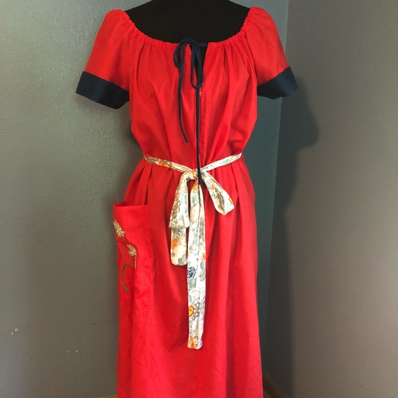 Vintage House Coat Dress - Picture 1 of 5